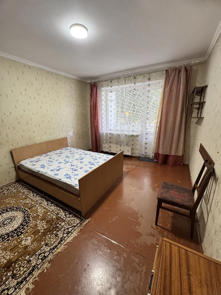 Продам 2-комнатную квартиру на улице Сумской обороны