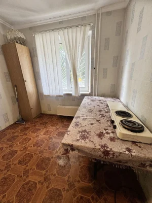 Продам 2-комнатную квартиру на улице Сумской обороны