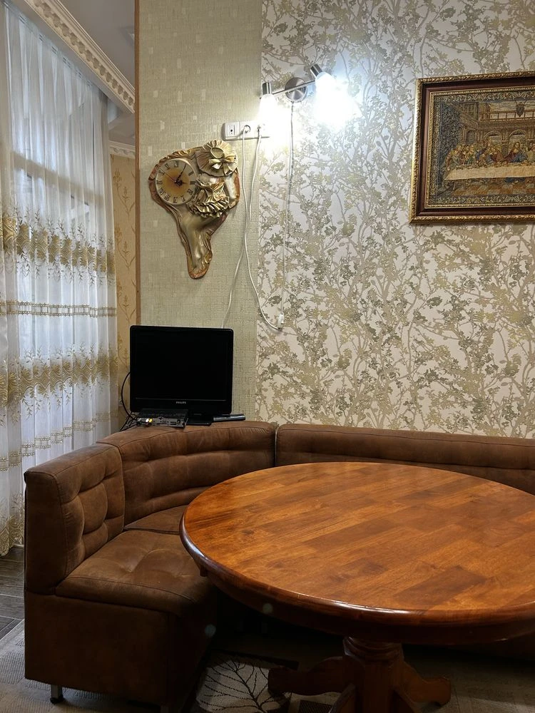 Продаж 3-кімнатної квартири | ЖК «Київський»