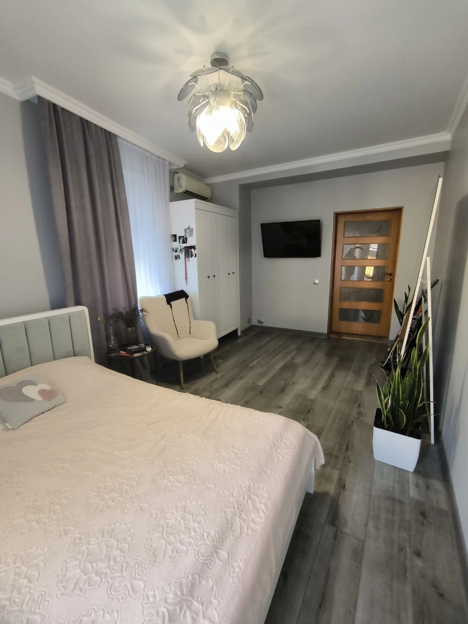 3-room apartment in the city center