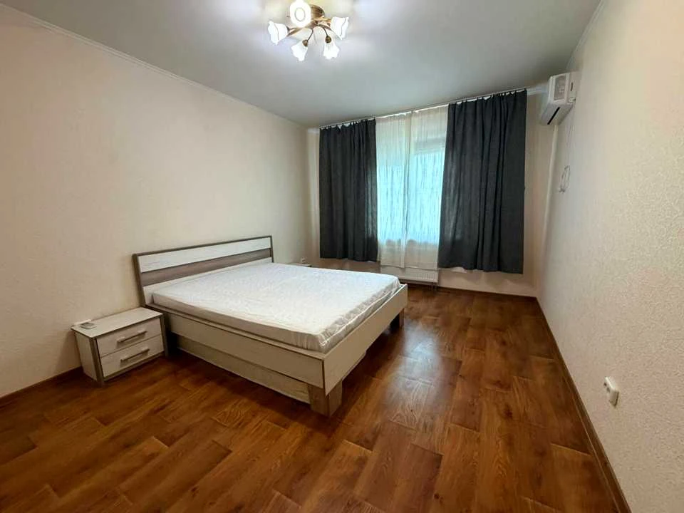 Apartment. Revytskyi Street, Kyiv