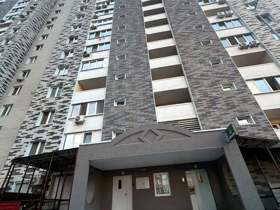 Apartment. Revytskyi Street, Kyiv