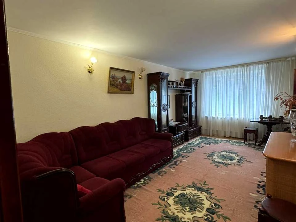 Apartment. Kyiv, Dragamanova st.