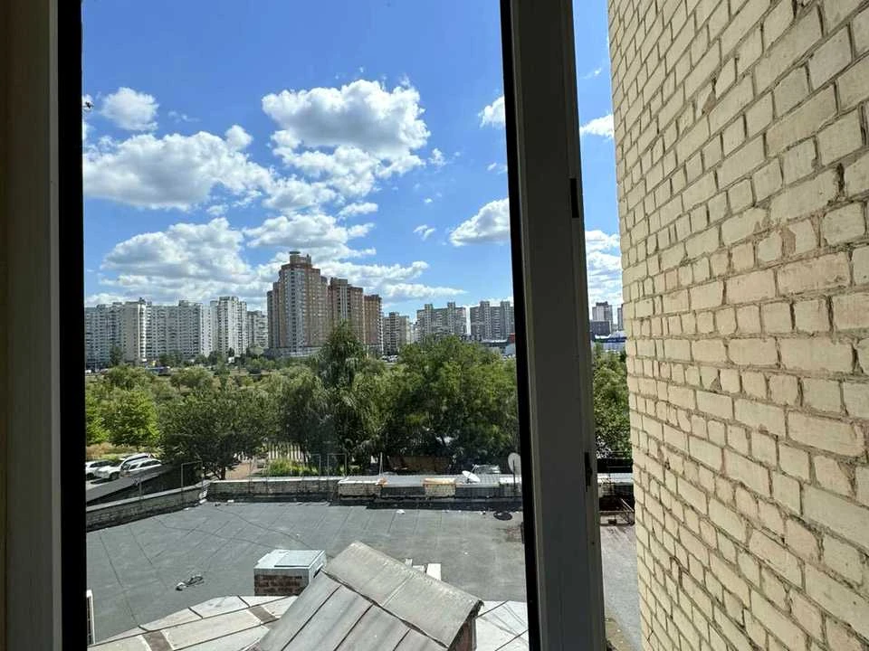Apartment. Kyiv, Dragamanova st.