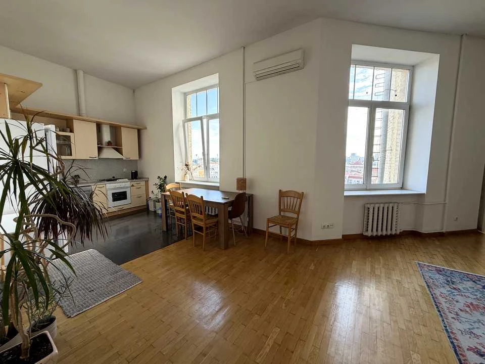 Apartment. Mikhailivsky Street, Kyiv