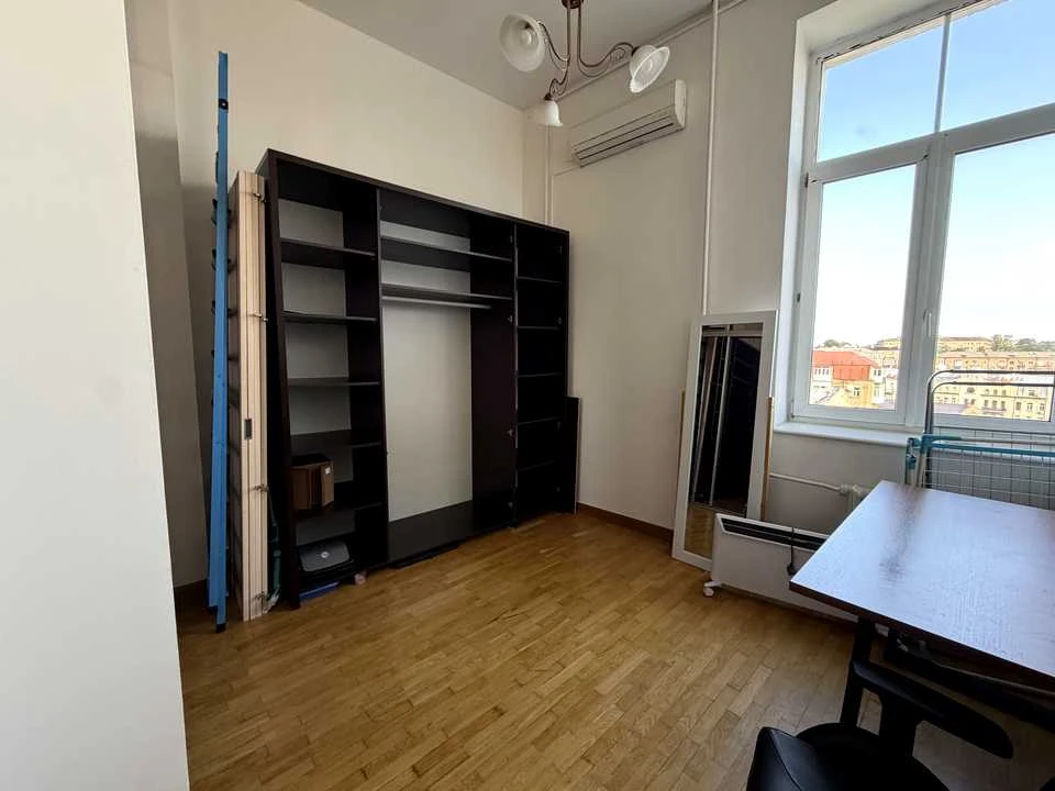 Apartment. Mikhailivsky Street, Kyiv