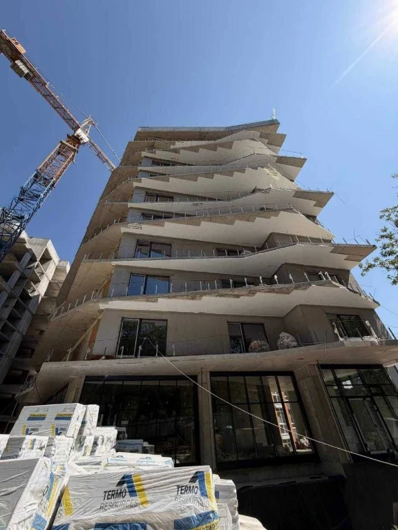 Sale of a 1-bedroom apartment with a terrace in the Holosko Residents residential complex