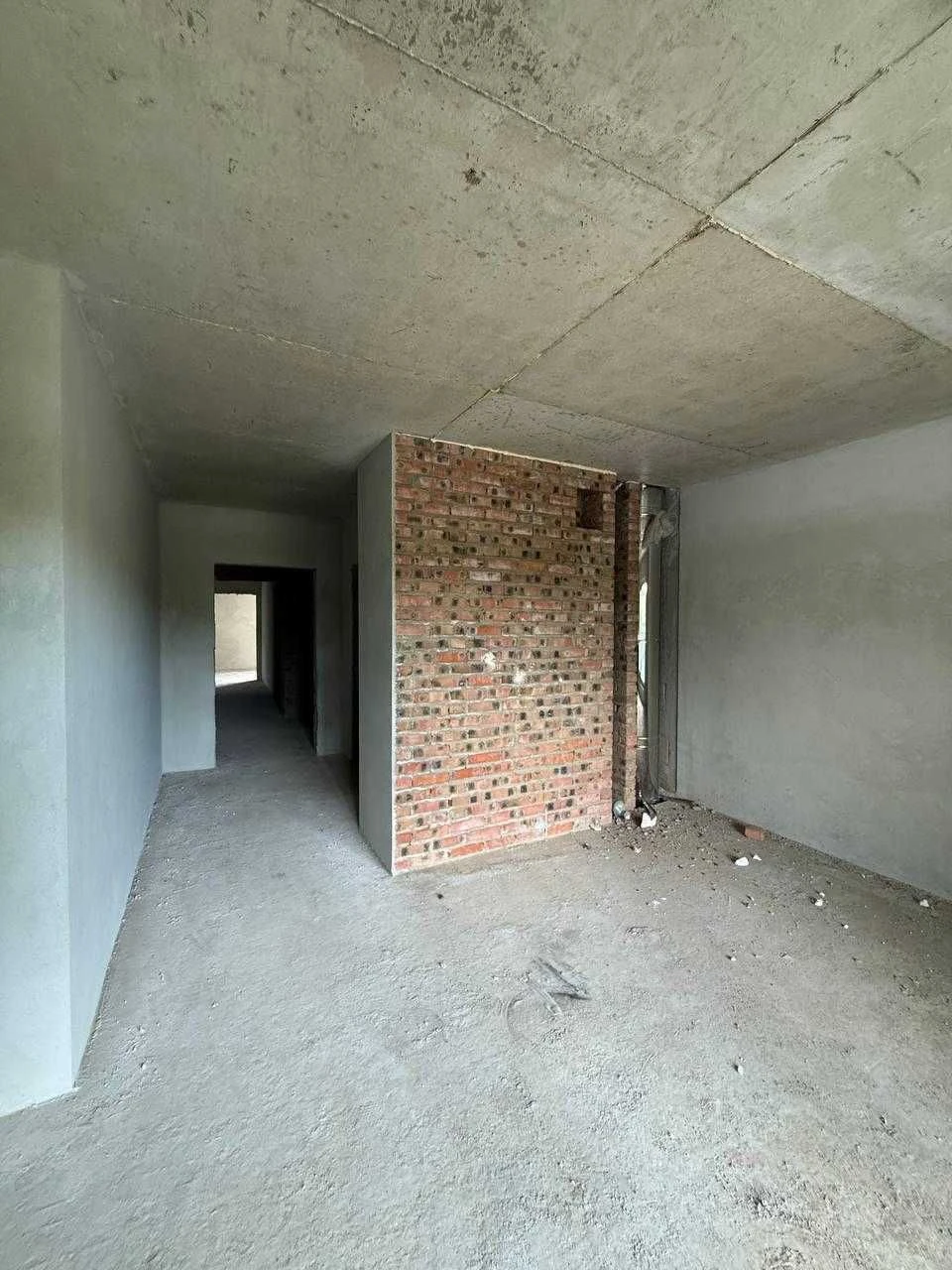 Sale of a 1-bedroom apartment with a terrace in the Holosko Residents residential complex