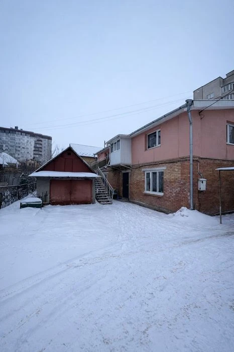 Унікальна пропозиція! Будинок в Центрі на дві квартири 42691