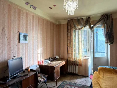 Квартира. Київ, Празька вул.