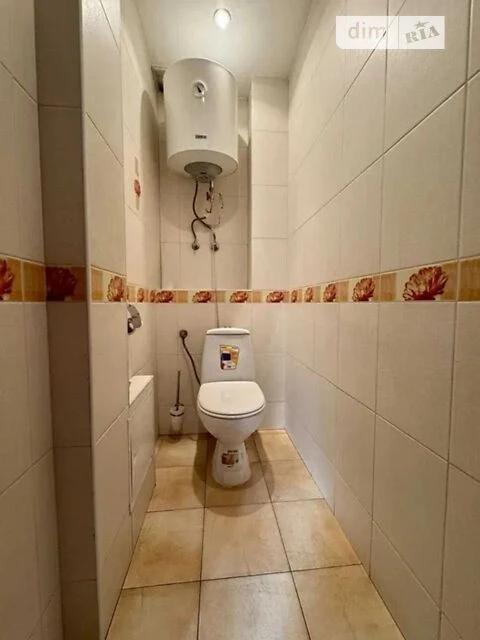Sale of 3-room apartment 84.3 sq. m. on Salyutna St. 42/46 • ID 345