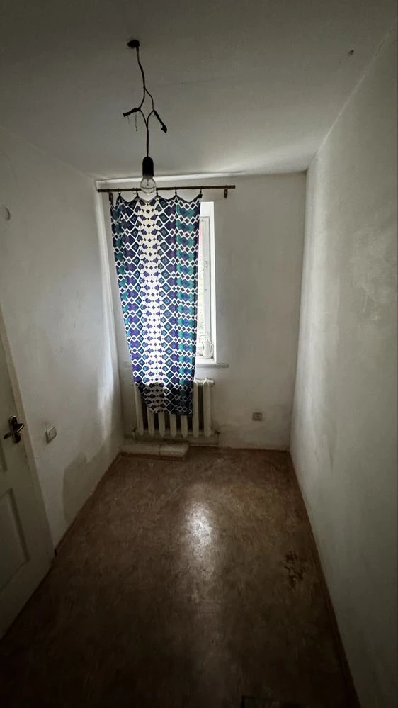 Центр. Продам  частину будинку 17 500$ вул.Чамарин  Яр