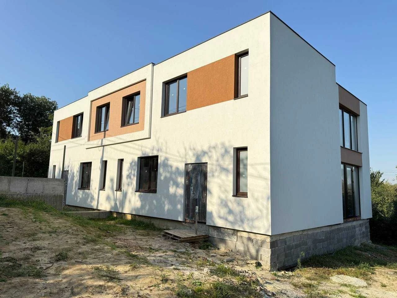 Продажа коттеджа ул. Джона Леннона