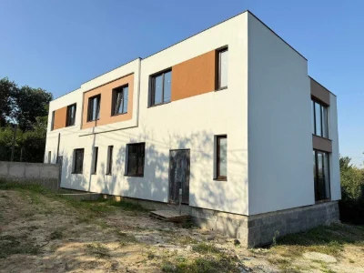Продажа коттеджа ул. Джона Леннона
