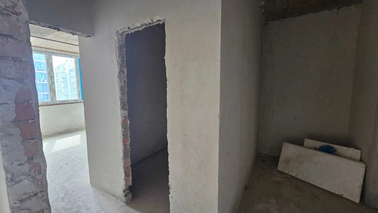 1 км сирець з газом в обжитій новобудові