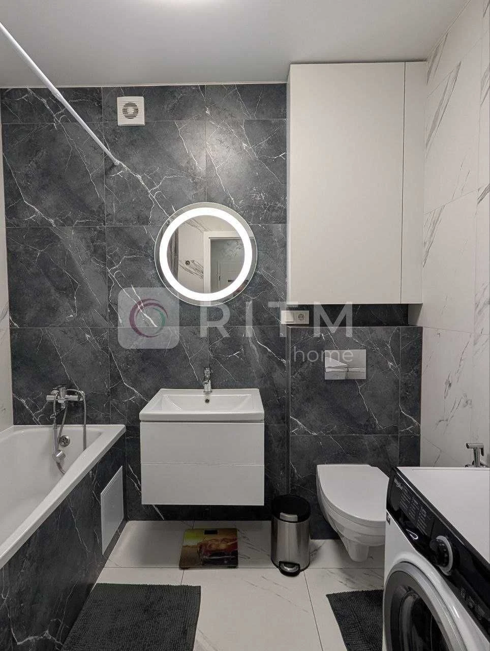 Sale of a 1-bedroom apartment in the "Misto Centralne" residential complex