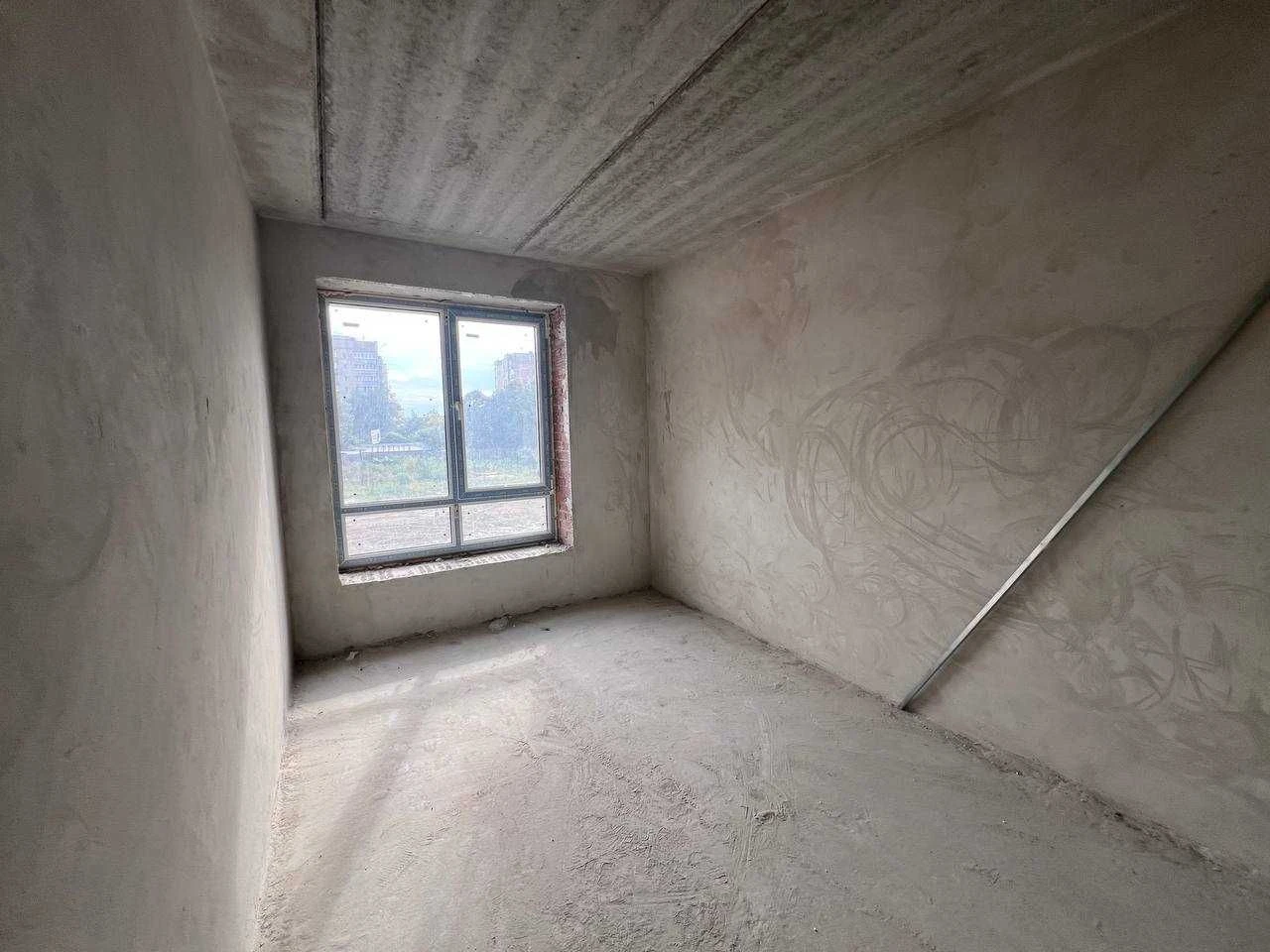 2-bedroom apartment with autonomous gas heating for sale