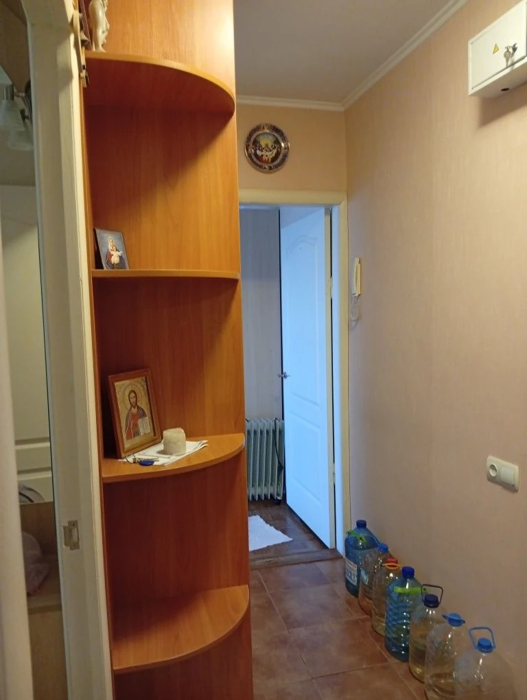 Продам 2-хкомн квартиру на ютз
