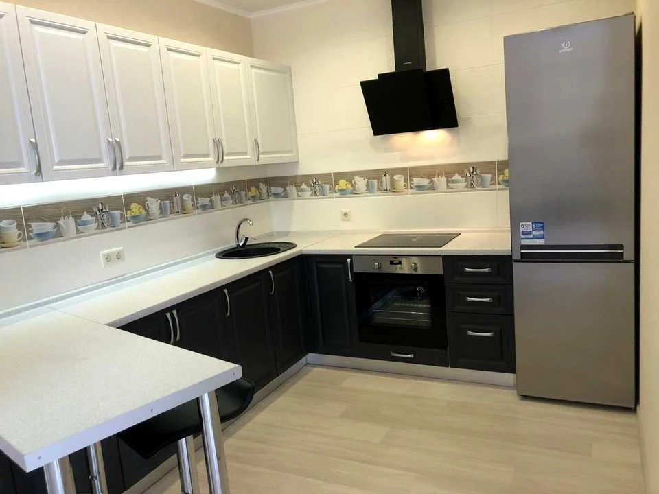 Apartment. Demіїvska St.