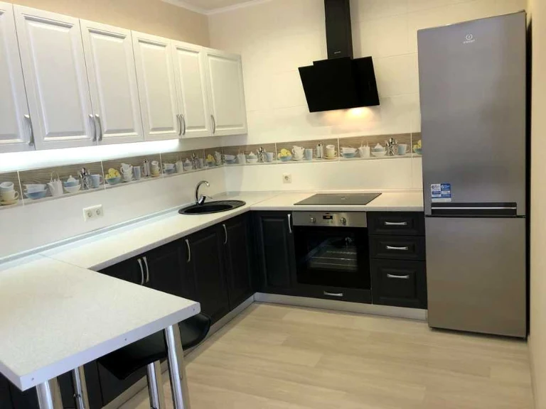 Apartment. Demіїvska St.
