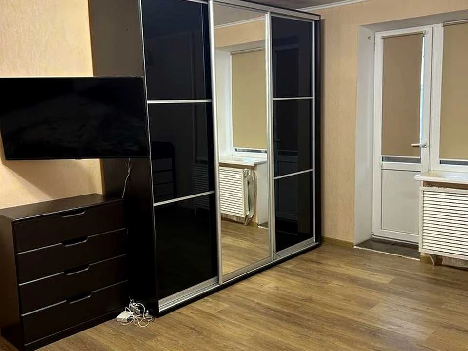 Apartment. Dnipro, Myru Prospect