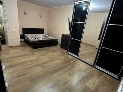 Apartment. Dnipro, Myru Prospect