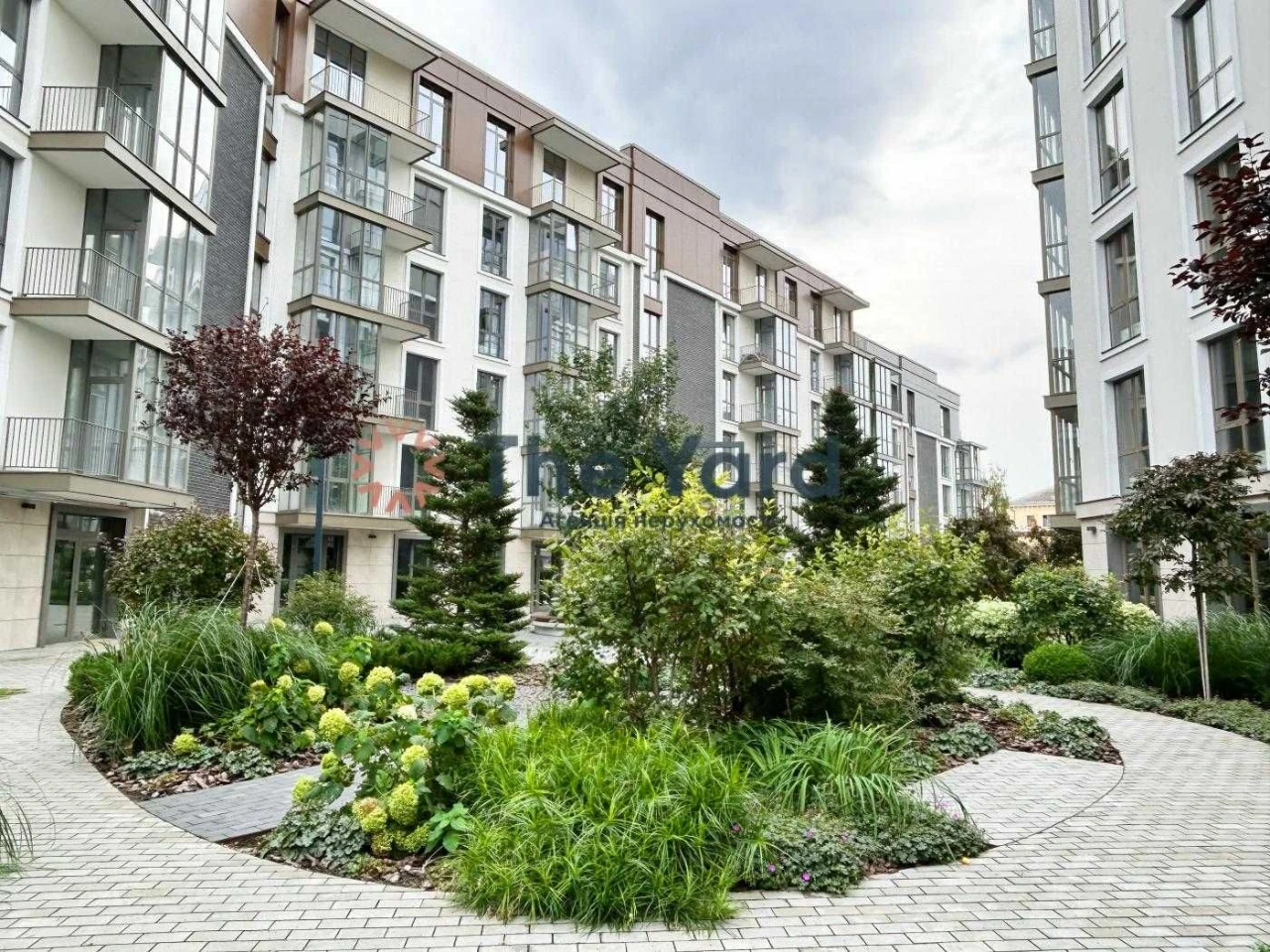 Sale of a 51 sq.m apartment in Illinsky House at вул. На
