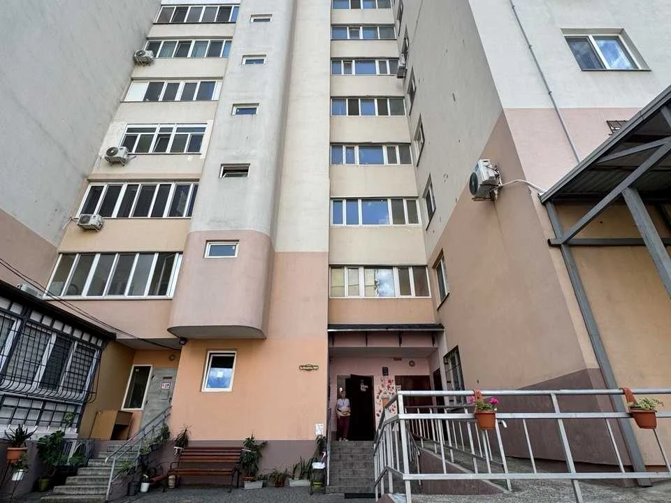 Квартира. Одесса, Евгения Чикаленко ул.