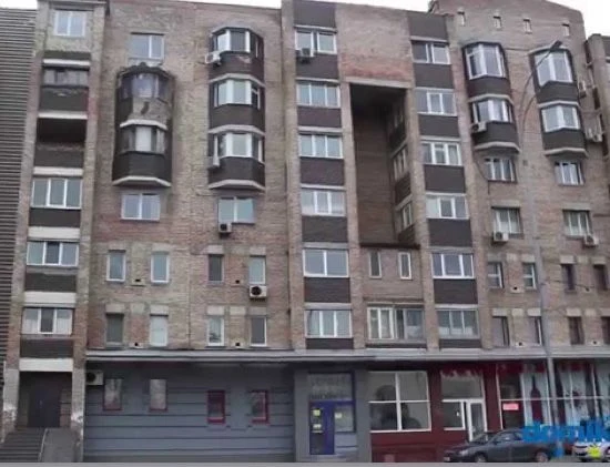 Продажа квартиры в центре, рядом с метро