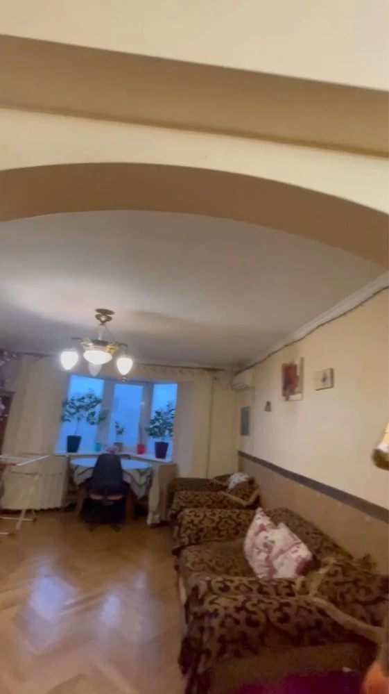 Продажа квартиры в центре, рядом с метро