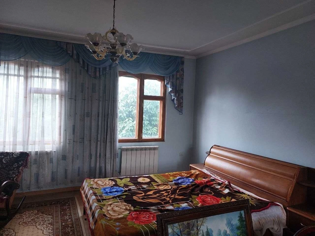 Продам домоволодіння з двох будинків у Годилові, вул. Яблуні