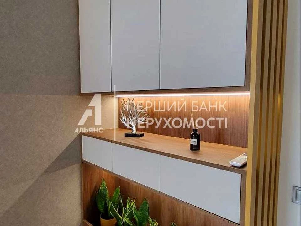 Квартира. Одеса, Краснова ул.