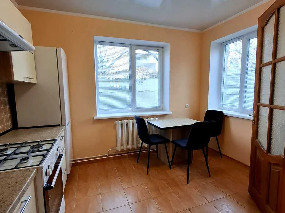 Apartment. Vinnytsia, Vasyl Krychevsky Street