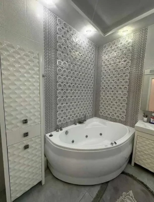 Luxury 3-room apartment for sale in the Ultra Botanical Garden Pa residential complex
