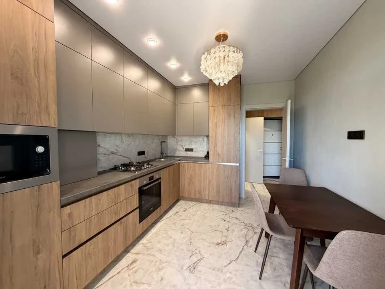 Apartment. Hmelnіchnіk, Ozerna Street