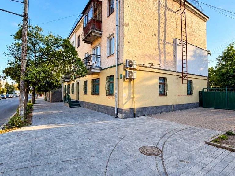 Apartment. Zhitomir, Victory Avenue