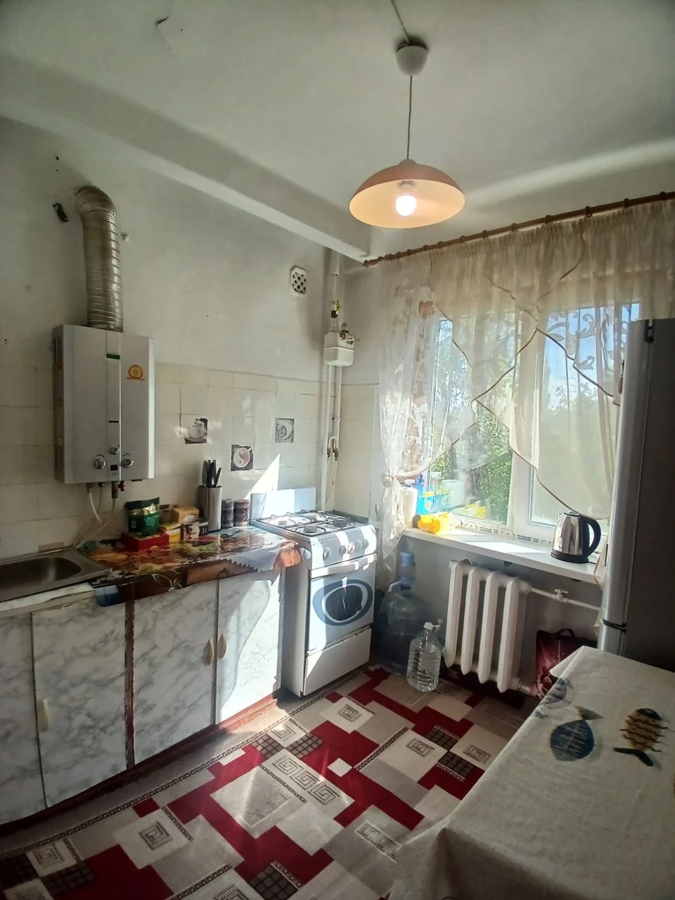 Продаю 2-кімнатну квартиру, Бела 63