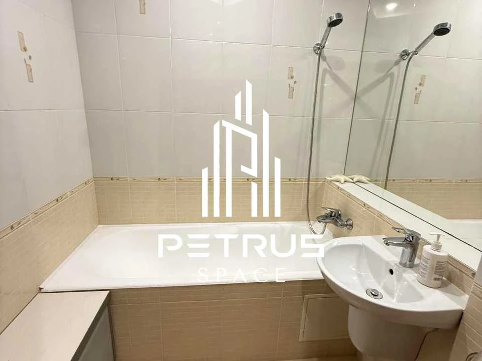 Квартира. Киев, улица Ревуцкого