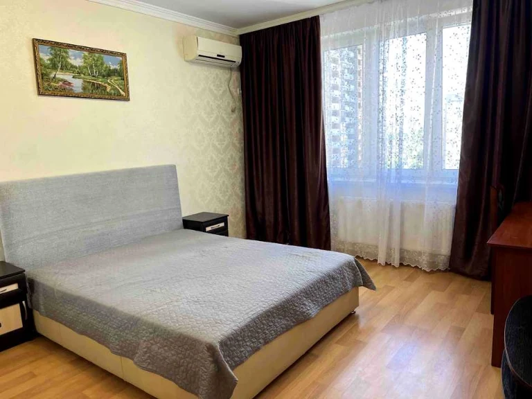 Apartment. Kyiv, Heroes of the "Azov" Street