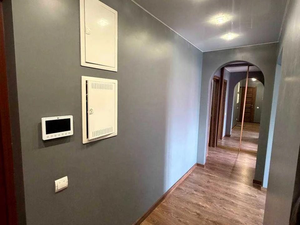 Квартира. Київ, Павла Тичини просп.