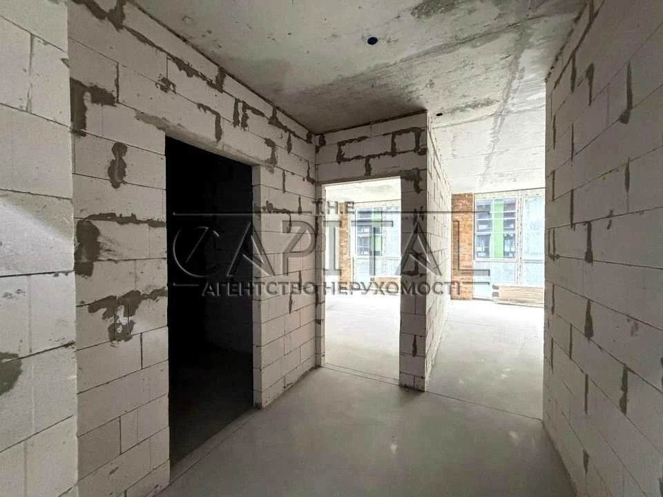 Apartment. Kyiv, Dniprovska Naberezhna st.