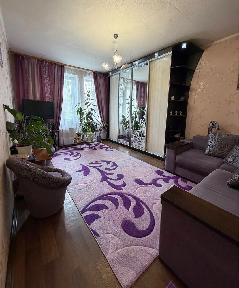 Sale of a 2-bedroom apartment in Zakhidnyi residential area (street D. Halychkoho)