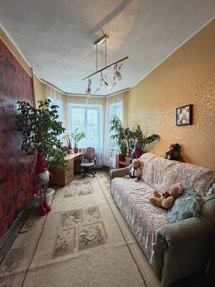 Sale of a 2-bedroom apartment in Zakhidnyi residential area (street D. Halychkoho)