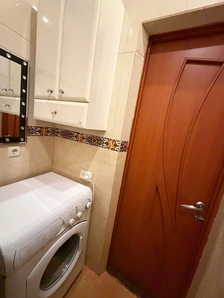 Sale of a 2-bedroom apartment in Zakhidnyi residential area (street D. Halychkoho)