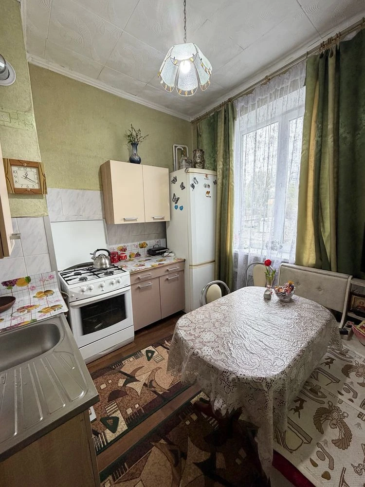 Sale of a 2-bedroom apartment in Zakhidnyi residential area (street D. Halychkoho)