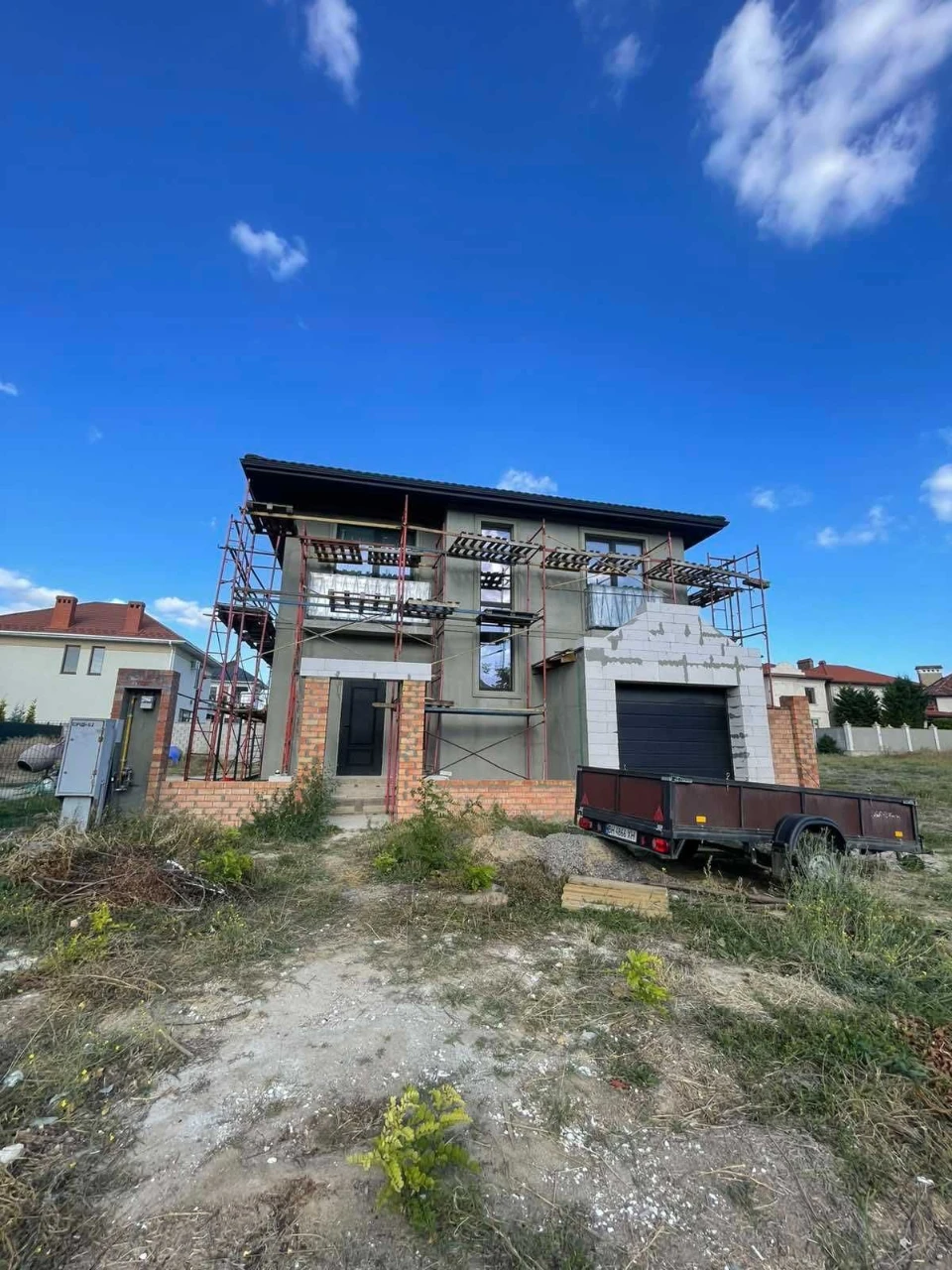 For Sale: House in Sovinyo. Renovated. Full autonomy. Land
