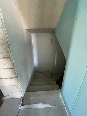 For Sale: House in Sovinyo. Renovated. Full autonomy. Land
