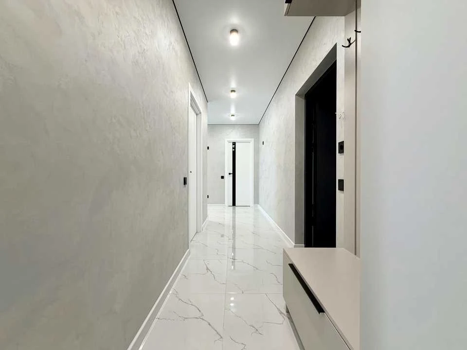 Apartment. Ivano-Frankivsk, Heroiv Mykolaieva Street