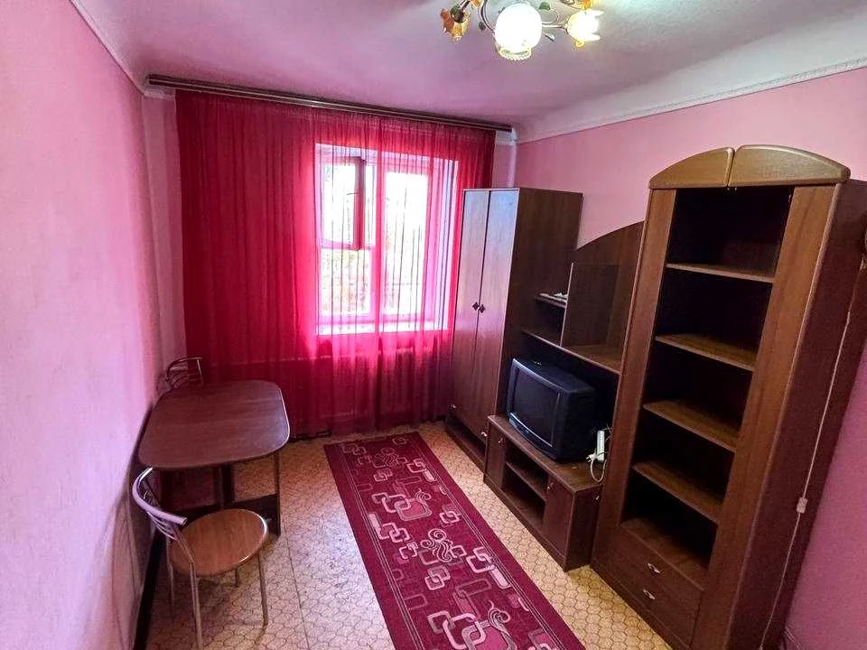 Apartment. Kyiv, Tampere Street