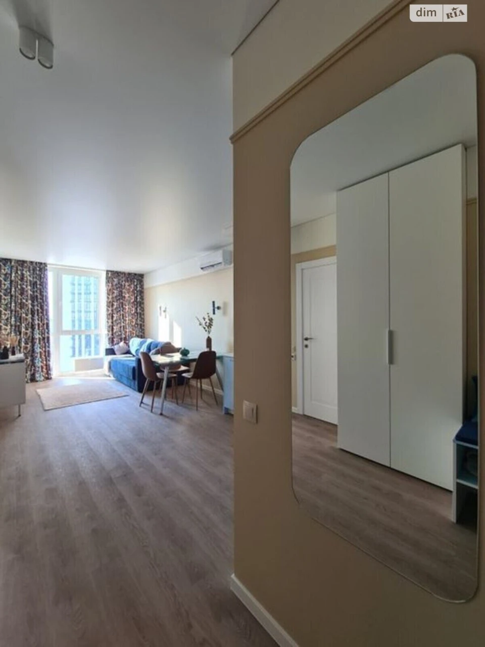 Long-Term Rental Apartment, Podilsky